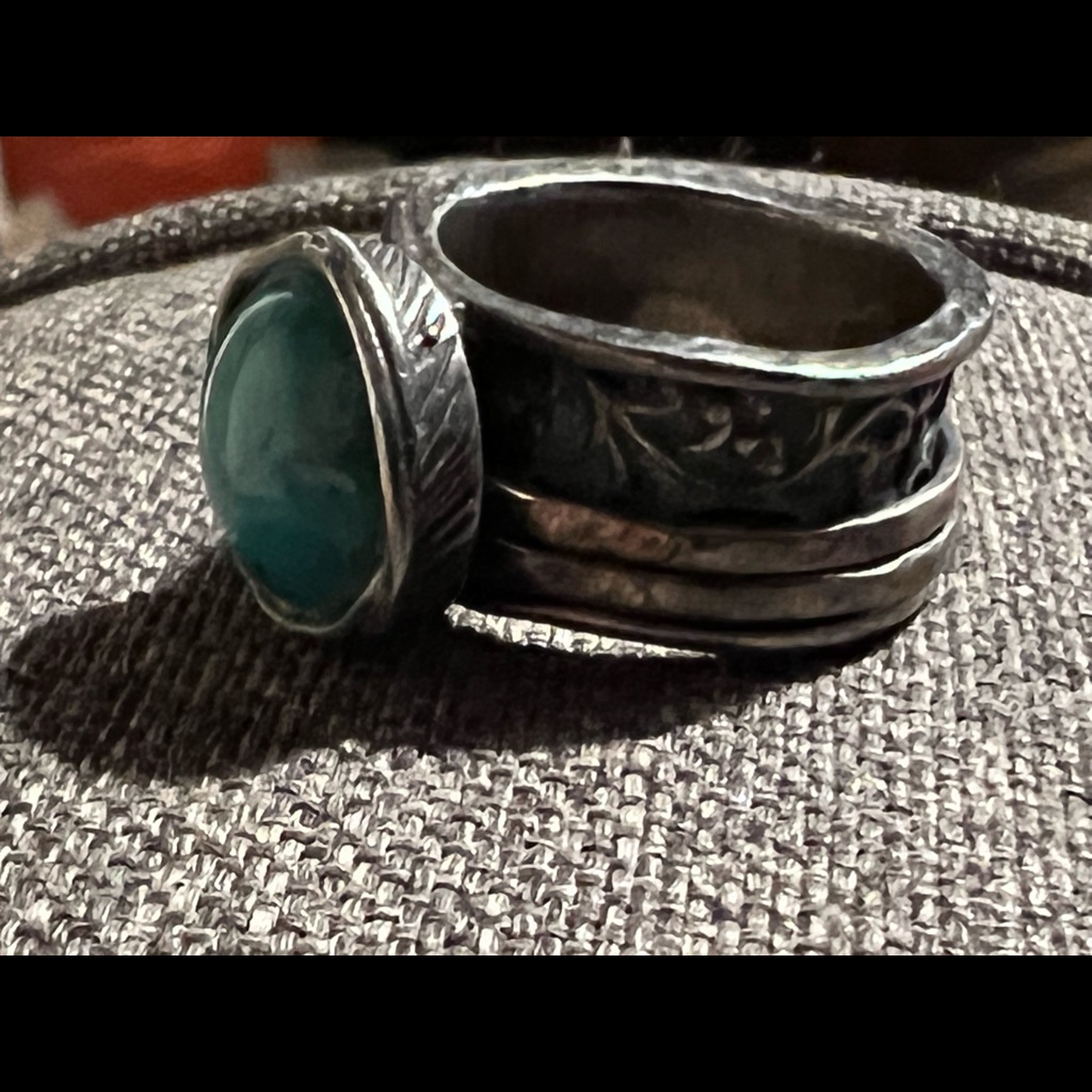 Israeli Sterling Spinner Broad Band Ring